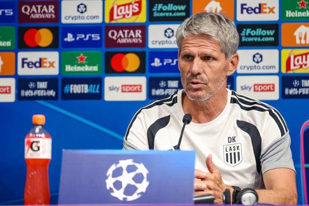SOCCER - UEFA CL, LASK vs Celtic LINZ,AUSTRIA,24.AUG.26 - SOCCER - UEFA Champions League, play-off, Linzer ASK vs Celtic Glasgow, preview, press conference, PK, Pressekonferenz LASK. Image shows head coach Dietmar Kuehbauer (LASK).  GEPAxpictures xManuelxBinder