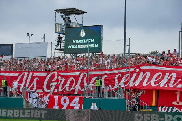 Mitgereiste Fans des 1. FC Koeln GER, Wuerzburger Kickers vs. 1. FC Koeln, Fussball, Herren, DFB-Pokal, 1. Runde, Spielzeit 2026 2027, 24.08.2026 DFL, DFB regulations prohibit any use of photographs as image sequences and or quasi-video GER, Wuerzburger Kickers vs. 1. FC Koeln, Fussball, Herren, DFB-Pokal, 1. Runde, Spielzeit 2026 2027, 24.08.2026 Wuerzburg *** Fans traveling with 1 FC Köln (GER), Würzburger Kickers vs. 1 FC Köln, Soccer, Men s, DFB Cup, 1st Round, 2026–2027 Season, August 24, 2026 DFL; DFB regulations prohibit any use of photographs as image sequences and or quasi-video GER, Würzburger Kickers vs. 1 FC Köln, Soccer, Men’s, DFB Cup, 1st Round, 2026–2027 season, August 24, 2026, Würzburg Copyright: xEibner-Pressefotox EP_ODS