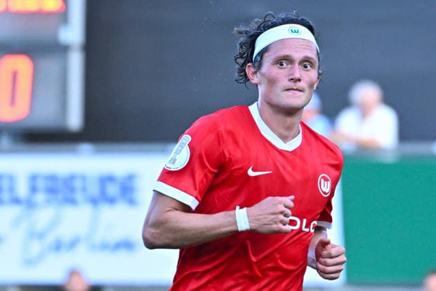 24.08.2026, xlakx, Fussball DFB Pokal 1.Runde, VSG Altglienicke - VfL Wolfsburg v.l. Fabian Reese (VfL Wolfsburg, 11) (DFL DFB REGULATIONS PROHIBIT ANY USE OF PHOTOGRAPHS as IMAGE SEQUENCES and or QUASI-VIDEO) Berlin *** August 24, 2026, xlakx, Soccer DFB Cup 1st Round, VSG Altglienicke vs. VfL Wolfsburg, Fabian Reese (VfL Wolfsburg), 11 DFL DFB REGULATIONS PROHIBIT ANY USE OF PHOTOGRAPHS as IMAGE SEQUENCES and or QUASI-VIDEO, Berlin