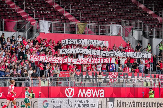 Deutschland: Fussball Saison 2026 2027 , Google Pixel Frauen-Bundesliga , 1. FSV Mainz 05 Frauen vs. SV Werder Bremen Frauen - Bruchwegstadion (Mainz) : Zuschauer, Stadion, Fans, Tribüne, Banner, Protest Mainz Bruchwegstadion Deutschland Germany *** Germany Soccer Season 2026–2027, Google Pixel Women s Bundesliga, 1 FSV Mainz 05 Women vs. SV Werder Bremen Women at Bruchwegstadion in Mainz: Spectators, Stadium, Fans, Stands, Banners, Protest, Mainz Bruchwegstadion, Germany Copyright: xBennetxLongx
