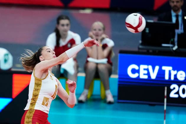 Montenegro s Simona Petranovic during the women s EuroVolley 2026 European Championship, EM, Europameisterschaft pool D match between Montenegro and France at Scandinavium arena in Gothenburg, Sweden, on Aug. 24, 2026. GÖTEBORG SWEDEN x9200x *** Montenegro s Simona Petranovic during the Women s EuroVolley 2026 European Championship Pool D match between Montenegro and France at the Scandinavium Arena in Gothenburg, Sweden, on Aug. 24, 2026 GOTHENBURG SWEDEN x9200x  Copyright: xBjörnxLarssonxRosvall TTx EUROPEAN VOLLEYBALL CHAMPIONSHIP MONTENEGRO - FRANCE