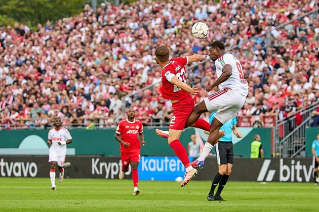 Kopfballduell DanielHaegele (FC Wuerzburger Kickers, 22), Ragnar Ache (1. FC Koeln, 09) GER, Wuerzburger Kickers vs. 1. FC Koeln, Fussball, Herren, DFB-Pokal, 1. Runde, Spielzeit 2026 2027, 24.08.2026 DFL, DFB regulations prohibit any use of photographs as image sequences and or quasi-video GER, Wuerzburger Kickers vs. 1. FC Koeln, Fussball, Herren, DFB-Pokal, 1. Runde, Spielzeit 2026 2027, 24.08.2026 Wuerzburg *** Heading duel: Daniel Haegele (FC Würzburger Kickers, 22) vs. Ragnar Ache (1. FC Köln, 09 GER), Würzburger Kickers vs. 1. FC Köln, Soccer, Men s, DFB Cup, 1st Round, 2026–2027 Season, August 24, 2026 DFL, DFB regulations prohibit any use of photographs as image sequences and or quasi-video GER, Würzburger Kickers vs. 1. FC Köln, Soccer, Men’s, DFB Cup, 1st Round, 2026–2027 Season, August 24, 2026, Würzburg Copyright: xEibner-Pressefotox EP_ODS