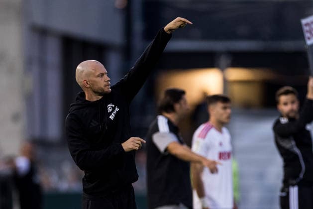 WUERZBURG, GERMANY - AUGUST 24: Rene Wagner (Head Coach 1. FC Koeln) during the 1st round DFB Pokal match between Wuerzburger Kickers vs. 1. FC Koeln at AKON ARENA on August 24, 2026 in Wuerzburg, Germany. DFB REGULATIONS PROHIBIT ANY USE OF PHOTOGRAPHS AS IMAGE SEQUENCES AND OR QUASI-VIDEO. Bavaria Germany Copyright: xSteffiexWunderlx