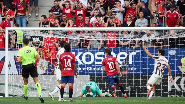 LaLiga EASports: CA Osasuna vs Levante UD Football match of La Liga EA Sports between CA Osasuna and Levante UD played at El Sadar stadium in Pamplona (Spain) on Aug 24 2026 *** LaLiga EA Sports: CA Osasuna vs. Levante UD — A La Liga EA Sports soccer match between CA Osasuna and Levante UD played at El Sadar Stadium in Pamplona, Spain, on August 24, 2026 Copyright: xInigoxAlzugarayx xAgenciaxLOFx