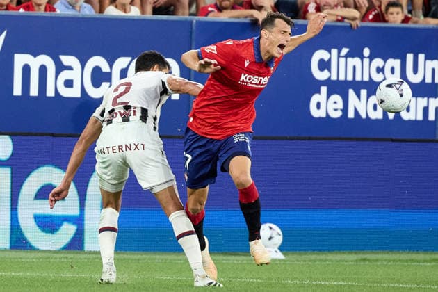 LaLiga EASports: CA Osasuna vs Levante UD Aissa Mandi of Levante UD and Ante Budimir of CA Osasuna during match LaLiga EA Sports between CA Osasuna and Levante UD played at El Sadar stadium in Pamplona (Spain) on Aug 24 2026 *** LaLiga EA Sports: CA Osasuna vs. Levante UD. Aissa Mandi of Levante UD and Ante Budimir of CA Osasuna during the LaLiga EA Sports match between CA Osasuna and Levante UD, played at El Sadar Stadium in Pamplona, Spain, on Aug. 24, 2026. Copyright: xInigoxAlzugarayx xAgenciaxLOFx
