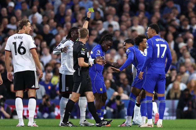 London, England, 24th August 2026. Levi Colwill of Chelsea is shown a yellow card during the Fulham vs Chelsea Premier League match at Craven Cottage, London. Picture credit should read: David Klein Sportimage EDITORIAL USE ONLY. No use with unauthorised audio, video, data, fixture lists, club league logos or live services. Online in-match use limited to 120 images, no video emulation. No use in betting, games or single club league player publications. SPI_052_DK_Fulham_Chelsea SPI-4933-0052