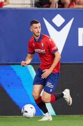 August 24, 2026, Pamplona, Navarra, Spain: Raul Garcia de Haro of CA Osasuna in action during the LaLiga EA Sports match between CA Osasuna and Levante UD at El Sadar on August 24, 2026, in Pamplona, Spain. CA Osasuna V Levante UD - LaLiga EA Sports  - ZUMAa181 20260824_zaa_a181_096 Copyright: xRicardoxLarreinax