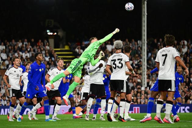 Fulham v Chelsea, Premier League Fulham goalkeeper Bernd Leno (1) makes an important save during the Premier League match between Fulham and Chelsea at Craven Cottage, London, UK on 24 August 2026. London Craven Cottage Greater London UK Editorial use only DataCo restrictions apply See www.football-dataco.com , Copyright: xDennisxGoodwinx PSI-24739-0043