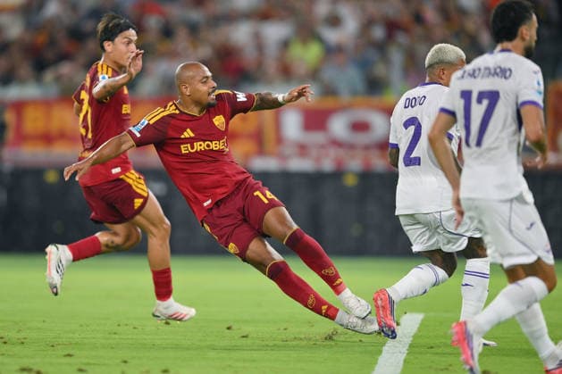 Roma v Fiorentina - Serie A ROME, ITALY - AUGUST 24 : Donyell Malen of AS Roma scoring a goal during the Italian Serie A soccer match between AS Roma and ACF Fiorentina at Stadio Olimpico on August 24,2026 in Rome, Italy. Claudio Pasquazi Anadolu Rome Italy. Editorial use only. Please get in touch for any other usage.  Copyright: x2026xAnadoluxClaudioxPasquazix
