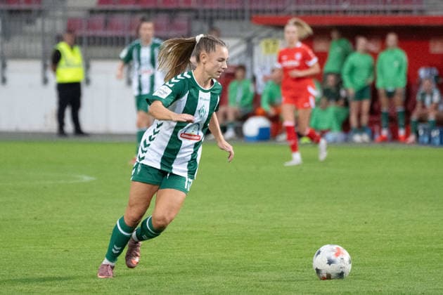 24.08.2026, xhfmx, Fussball Google Pixel Frauen Bundesliga, 1. FSV Mainz 05 - SV Werder Bremen Michelle Weiß (Werder Bremen, 15) Mainz *** August 24, 2026, xhfmx, Soccer Google Pixel Women s Bundesliga, 1 FSV Mainz 05 SV Werder Bremen Michelle Weiß Werder Bremen, 15 Mainz