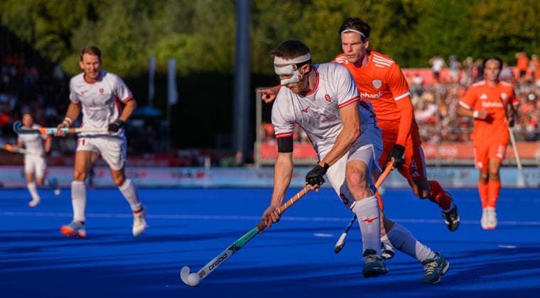 Hockey World Cup Day Ten Sam Ward of England gets away from Lars Balk of Netherlands during the match in Pool E of the 2026 FIH Hockey World Cup at Wagener Stadium, Amstelveen 24 08 2026 UK Newspapers OUT Copyright: xGraemexWilcocksonx FIL-23822-0073