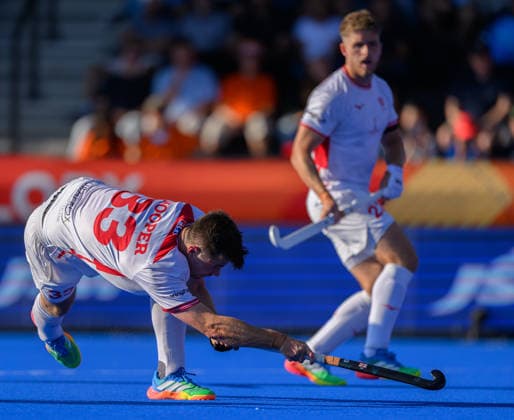 Hockey World Cup Day Ten Sam Hooper of England takes a short corner during the Pool E match against Netherlands in the 2026 FIH Hockey World Cup at Wagener Stadium, Amstelveen 24 08 2026 UK Newspapers OUT Copyright: xGraemexWilcocksonx FIL-23822-0090