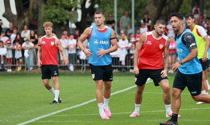24.08.26 VfB Stuttgart Training Deutschland, Stuttgart, 24.08.2026, Fussball, Bundesliga, Saison 2026 2027, VfB Stuttgart Training: Ermedin Demirovic. *** August 24, 2026 VfB Stuttgart Training Germany, Stuttgart, August 24, 2026, Soccer, Bundesliga, 2026–2027 Season, VfB Stuttgart Training Ermedin Demirovic