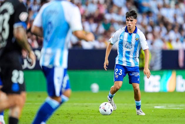 August 24, 2026, Malaga, Malaga, Spain: Izan Merino of Malaga CF in action during the Spanish league, LaLiga EA Sports, football match played between Malaga CF and RC Deportivo at La Rosaleda stadium on August 24, 2026, in Malaga, Spain. Malaga CF V RC Deportivo - LaLiga EA Sports  - ZUMAa181 20260824_zaa_a181_139 Copyright: xJoaquinxCorcherox