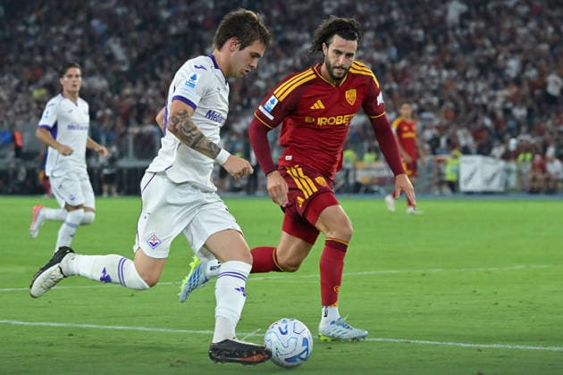 Soccer, Serie A match , Roma v Fiorentina Franco Mastantuono of Fiorentina, Mario Hermoso of Roma during the Serie A match between Roma v Fiorentina at Olympic stadium. Rome (Italy), August 24th, 2026 Imago-Images Emmefoto Copyright: xImago-Images Emmefotox