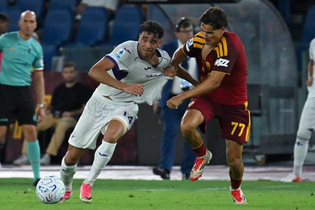 Soccer, Serie A match , Roma v Fiorentina Arthur Atta of Fiorentina, Emanuele Lulli of Roma during the Serie A match between Roma v Fiorentina at Olympic stadium. Rome (Italy), August 24th, 2026 Imago-Images Emmefoto Copyright: xImago-Images Emmefotox