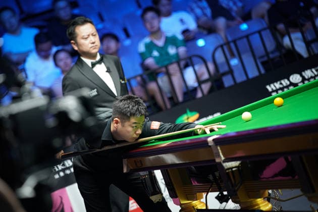 WUHAN, CHINA - AUGUST 25: Pang Junxu of China plays a shot in the third round match against Shaun Murphy of England on day 3 of Wuhan Open 2026 at the Optics Valley Gymnasium of Huazhong University of Science and Technology on August 25, 2026 in Wuhan, Hubei Province of China.  Copyright: xTaixChengzhex 111662030988