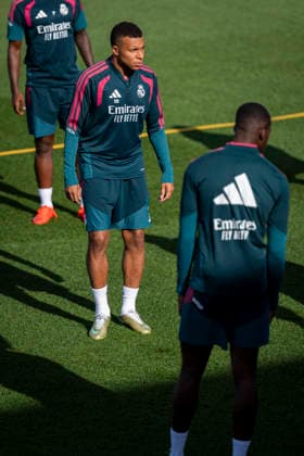 Real Madrid training session Kylian Mbappe of Real Madrid CF is seen training with his teammates during the training session ahead of their LaLiga EA Sports football match against Real Sociedad at Ciudad Real Madrid on August 25, 2026 in Madrid, Spain. Madrid Ciudad Real Madrid Madrid Spain Copyright: xAlbertoxGardinx AGardin_20260825_Foot_Rea_Mad_Tra_0089