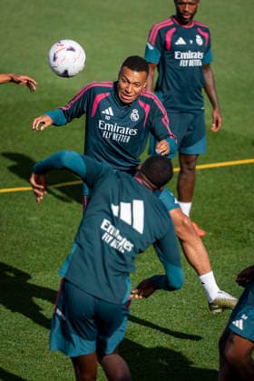 Real Madrid training session Kylian Mbappe of Real Madrid CF is seen training with his teammates during the training session ahead of their LaLiga EA Sports football match against Real Sociedad at Ciudad Real Madrid on August 25, 2026 in Madrid, Spain. Madrid Ciudad Real Madrid Madrid Spain Copyright: xAlbertoxGardinx AGardin_20260825_Foot_Rea_Mad_Tra_0096