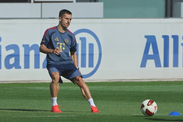 24.08.2026, FC Bayern Training, Fussball Muenchen, im Bild: Bryan Zaragoza (FC Bayern Muenchen) *** August 24, 2026, FC Bayern Training, Soccer, Munich, Pictured: Bryan Zaragoza, FC Bayern Munich