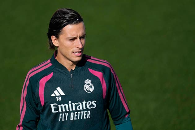 August 25, 2026, Valdebebas, Madrid, Spain: Alvaro Carreras during the training day of Real Madrid ahead the Spanish League, LaLiga EA Sports, football match against Real Sociedad at Ciudad Deportiva Real Madrid on August 25, 2026, in Valdebebas, Madrid, Spain. Valdebebas Spain - ZUMAa181 20260825_zaa_a181_010 Copyright: xOscarxJ.xBarrosox