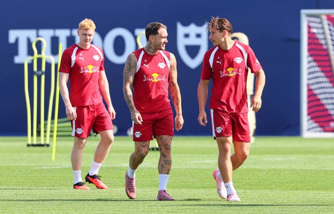 RB Leipzig - Training Bundesliga Leipzig, 25.08.2026, Trainingszentrum Cottaweg, Fußball Bundesliga , RB LEIPZIG - Training, Saisonvorbereitung zur Saison 2026 27 , Im Bild v.l.: Nicolas Seiwald, David Raumr und Willi Orban , *** RB Leipzig Training, Bundesliga, Leipzig, August 25, 2026, Cottaweg Training Center, Bundesliga Soccer, RB LEIPZIG Training, Preseason for the 2026–27 Season, Pictured from left: Nicolas Seiwald, David Raumr, and Willi Orban, Picture Point