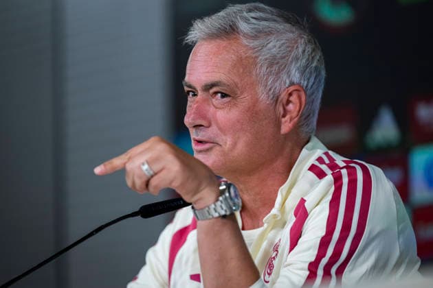 Real Madrid press conference, PK, Pressekonferenz Jose Mourinho, head coach of Real Madrid CF, speaks during the press conference ahead of their LaLiga EA Sports football match against Real Sociedad at Ciudad Real Madrid on August 25, 2026 in Madrid, Spain. Madrid Ciudad Real Madrid Madrid Spain Copyright: xAlbertoxGardinx AGardin_20260825_Foot_Rea_Mad_Tra_0203