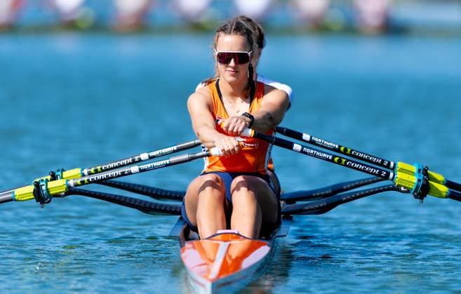 AMSTERDAM - Benthe Boonstra during a training session on the second day of the World Rowing Championships at the Bosbaan in the Amsterdam Forest. IRIS VAN DEN BROEK ANP xVIxANPxSportx xxANPxIVx 566241291 originalFilename: 566241291.jpg