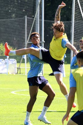 25.08.2026, DEU GER, Fussball , 2.Fussballbundesliga, Saison 2026 2027, Sportforum, Hertha BSC, Training Mads Pedersen ( Hertha BSC Berlin 66 ), Farid Alfa-Ruprecht ( Hertha BSC Berlin 20 ) 2. Liga: DFB DFL regulations prohibit any use of photographs as image sequences and or quasi-video) Berlin Sportforum Berlin Deutschland *** August 25, 2026, Germany, Soccer, 2. Bundesliga, 2026–2027 Season, Sportforum, Hertha BSC, Training: Mads Pedersen (Hertha BSC Berlin 66), Farid Alfa Ruprecht (Hertha BSC Berlin 20), 2. Bundesliga; DFB and DFL regulations prohibit any use of photographs as image sequences and or quasi-video. Berlin Sportforum, Berlin, Germany Copyright: xNordphotox xEnglerx