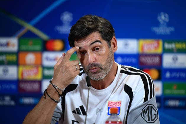 Ahead of Olympique Lyon-Fenerbahce match LYON, FRANCE - AUGUST 25: Olympique Lyon head coach Paulo Fonseca speaks during a press conference, PK, Pressekonferenz at Olympique Lyon s training facilities in Lyon, France, on August 25, 2026, ahead of the UEFA Champions League play-off second-leg match against Fenerbahce. Olympique Lyon will host Fenerbahce tomorrow following a 1-1 draw in the first leg. Arif Hudaverdi Yaman Anadolu Lyon France. Editorial use only. Please get in touch for any other usage.  Copyright: x2026xAnadoluxArifxHudaverdixYamanx