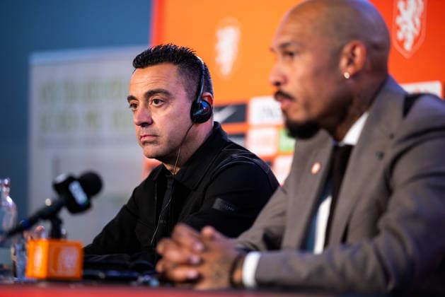 ZEIST, NETHERLANDS - AUGUST 25: Netherlands head coach Xavi Hernandez and KNVB director of football Nigel de Jong during the unveiling of Xavi Hernandez as the new head coach of the Netherlands men s football team at the KNVB Campus on August 25, 2026 in Zeist, Netherlands.  Copyright: xRenexNijhuis MBxMediax