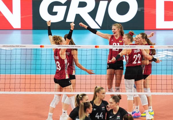 Hungary v Germany - CEV EuroVolley 2026 ISTANBUL, TURKIYE - AUGUST 25: Players of Germany celebrate after winning the CEV EuroVolley 2026 Women Group A match between Hungary and Germany at Sinan Erdem Sports Hall, on August 25, 2026 in Istanbul, Turkiye. Esra Bilgin Anadolu Istanbul Turkey. Editorial use only. Please get in touch for any other usage.  Copyright: x2026xAnadoluxEsraxBilginx