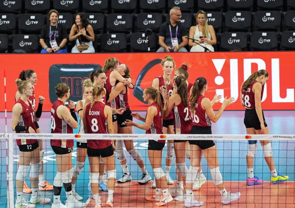 Hungary v Germany - CEV EuroVolley 2026 ISTANBUL, TURKIYE - AUGUST 25: Players of Germany celebrate after winning the CEV EuroVolley 2026 Women Group A match between Hungary and Germany at Sinan Erdem Sports Hall, on August 25, 2026 in Istanbul, Turkiye. Esra Bilgin Anadolu Istanbul Turkey. Editorial use only. Please get in touch for any other usage.  Copyright: x2026xAnadoluxEsraxBilginx