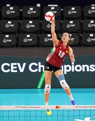 Hungary v Germany - CEV EuroVolley 2026 ISTANBUL, TURKIYE - AUGUST 25: Leana Grozer (18) of Germany in action during the CEV EuroVolley 2026 Women Group A match between Hungary and Germany at Sinan Erdem Sports Hall, on August 25, 2026, in Istanbul, Turkiye. Esra Bilgin Anadolu Istanbul Turkey. Editorial use only. Please get in touch for any other usage.  Copyright: x2026xAnadoluxEsraxBilginx