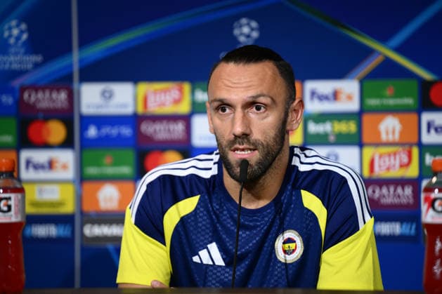 Ahead of Fenerbahce v Olympique Lyon - UEFA Champions League LYON, FRANCE - AUGUST 25: Fenerbahce player Vedat Muriqi speaks during a press conference, PK, Pressekonferenz at Groupama Stadium ahead of the UEFA Champions League play-off second-leg match against French side Olympique Lyon on August 26, 2026, in Lyon, France. Arif Hudaverdi Yaman Anadolu Lyon France. Editorial use only. Please get in touch for any other usage.  Copyright: x2026xAnadoluxArifxHudaverdixYamanx