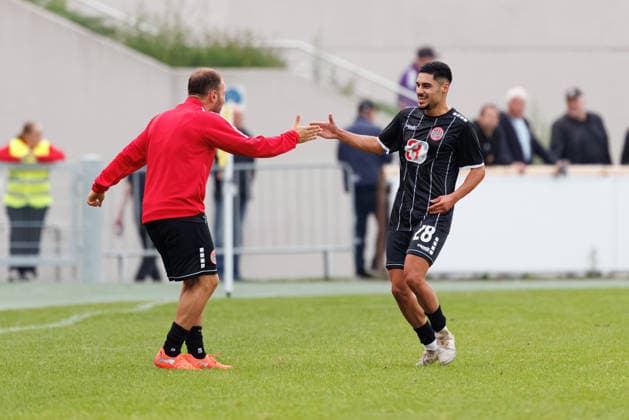 Halit Yilmaz 28, TSV Landsberg, and Rene Schröder 100, TSV Landsberg, scored the goal that made it 3-1 in the match between TSV Landsberg and TSV Schwaben Augsburg, soccer, men’s, Toto Cup, 2026–2027, Round of 16 on August 25, 2026, in Landsberg am Lech, Sportpark Bayern, Germany