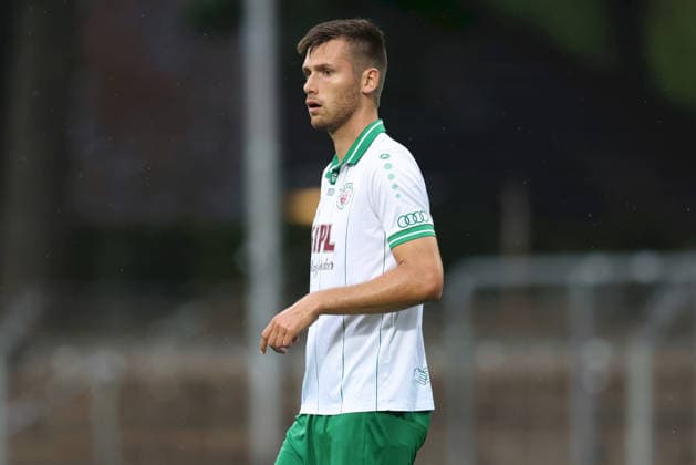 25.08.2026, Herren, Fussball, Saison 2026 2027, Bayerischer Totopokal, Achtelfinale: 1. FC Schweinfurt 1905 - VfB Eichstaett Bastian Bösl ( 5, VfB Eichstätt) Schweinfurt Sachs-Stadion Bayern Deutschland *** August 25, 2026, Men s Soccer, 2026–2027 Season, Bavarian Toto Cup, Round of 16: 1 FC Schweinfurt 1905 vs. VfB Eichstätt, Bastian Bösl 5, VfB Eichstätt vs. Schweinfurt, Sachs Stadium, Bavaria, Germany