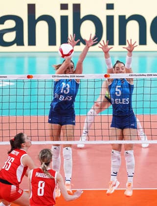 Poland v Slovenia - CEV EuroVolley 2026 ISTANBUL, TURKIYE - AUGUST 25: Magdalena Jurczyk (95) of Poland in action against Lorena Lorber Fijok (5) of Slovenia during CEV Women s European Volleyball Championship Group A match between Poland and Slovenia at Sinan Erdem Dome in Istanbul, Turkiye on August 25, 2026. Esra Bilgin Anadolu Istanbul Turkey. Editorial use only. Please get in touch for any other usage.  Copyright: x2026xAnadoluxEsraxBilginx