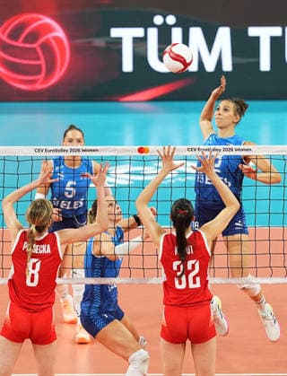 Poland v Slovenia - CEV EuroVolley 2026 ISTANBUL, TURKIYE - AUGUST 25: Maja Koput (32) of Poland in action against Sasa Planinsec (18) of Slovenia during CEV Women s European Volleyball Championship Group A match between Poland and Slovenia at Sinan Erdem Dome in Istanbul, Turkiye on August 25, 2026. Esra Bilgin Anadolu Istanbul Turkey. Editorial use only. Please get in touch for any other usage.  Copyright: x2026xAnadoluxEsraxBilginx