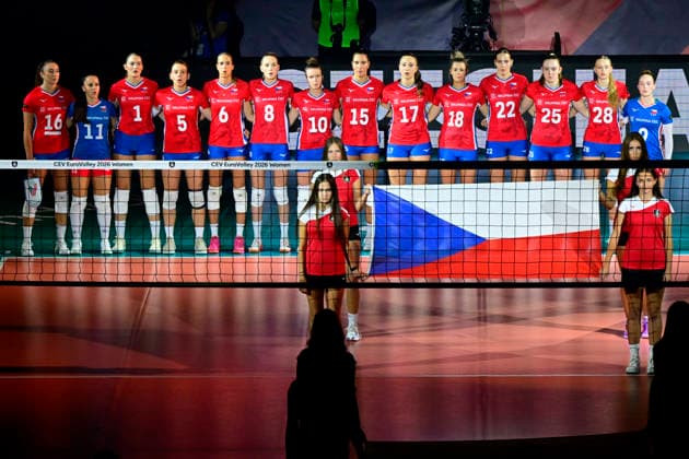 Czech women volleyball team before the Women s European Volleyball Championships Group B match Czech Republic vs Ukraine, on August 25, 2026, in Brno, Czech Republic. (CTKxPhoto VaclavxSalek) CTKPhotoP2026082505980  CTKPhotoP2026082505980