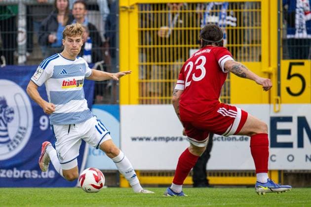 Lower Rhine Cup: 1. FC Wülfrath vs. MSV Duisburg ** FOR EDITORIAL USE ONLY ** EDITORIAL USE ONLY ** p Soccer Lower Rhine Cup 1 FC Wülfrath vs. MSV Duisburg on August 25, 2026, at the IMS Arena in Velbert Dominik Kother Duisburg Duisburg Copyright JakobxKlos Copyright: JakobxKlos doc87bdxzdc9xhawid1l17 ,EDITORIAL USE ONLY Copyright: JakobxKlos