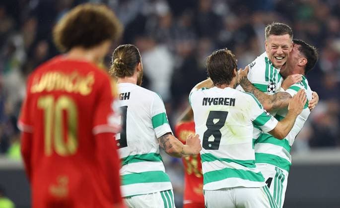Callum McGregor of Celtic celebrates scoring the opening goal LASK v Celtic, UEFA Champions League, Play Off Round, Second Leg, Football, Raiffeisen Arena, Linz, Austria - 25 Aug 2026Linz Raiffeisen Arena United Kingdom  Copyright: xMichaelxZemanek Shutterstockx 17115035ac