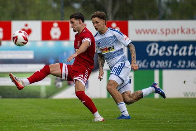 Lower Rhine Cup: 1. FC Wülfrath vs. MSV Duisburg ** FOR EDITORIAL USE ONLY ** EDITORIAL USE ONLY ** p Soccer Lower Rhine Cup 1 FC Wülfrath vs. MSV Duisburg on August 25, 2026, at the IMS Arena in Velbert Niklas Jessen Duisburg Duisburg Copyright JakobxKlos Copyright: JakobxKlos doc87bel46fc5giz8jtno ,EDITORIAL USE ONLY Copyright: JakobxKlos