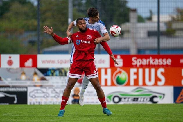 Lower Rhine Cup: 1. FC Wülfrath vs. MSV Duisburg ** FOR EDITORIAL USE ONLY ** EDITORIAL USE ONLY ** p Soccer Lower Rhine Cup 1 FC Wülfrath vs. MSV Duisburg on August 25, 2026, at the IMS Arena in Velbert Tobias Fleckstein Duisburg Duisburg Copyright JakobxKlos Copyright: JakobxKlos doc87bel4itcur1gyzfpcd8 ,EDITORIAL USE ONLY Copyright: JakobxKlos