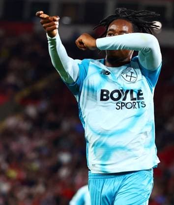 Joshua Ajala of West Ham United celebrates scoring a goal after making the score 1-2. Southampton v West Ham United, EFL Carabao Cup, Second Round, Football, St Mary s Stadium, Southampton, UK - 25 Aug 2026Southampton St Mary s Stadium United Kingdom EDITORIAL USE ONLY No use with unauthorised audio, video, data, fixture lists, club league logos or live services. Online in-match use limited to 120 images, no video emulation. No use in betting, games or single club league player publications. Copyright: xJamesxMarsh Shutterstockx 17114998bn