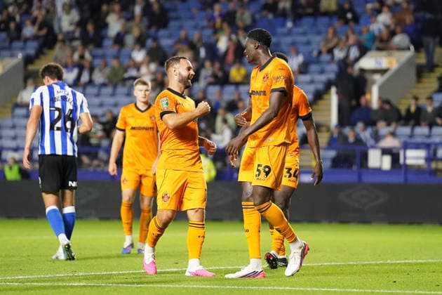 Sheffield Wednesday v Wolverhampton Wanderers, Carabao Cup Wolverhampton Wanderers Saheed Olagunju scores a GOAL 0-2 and celebrates with Wolverhampton Wanderers forward Adam Armstrong (10) during the Sheffield Wednesday v Wolverhampton Wanderers Carabao Cup 2nd Round match at Hillsborough Stadium, Sheffield, England on 25 August 2026 Credit: Eleanor Hoad Every Second Media Editorial use only. All images are copyright Every Second Media Limited. No images may be reproduced without prior permission. All rights reserved. Premier League and Football League images are subject to licensing agreements with Football DataCo Limited. see https: www.football-dataco.com Copyright: xIMAGO EveryxSecondxMediax ESM-2115-0010 EleanorxHoadx xEveryxSecondxMediax