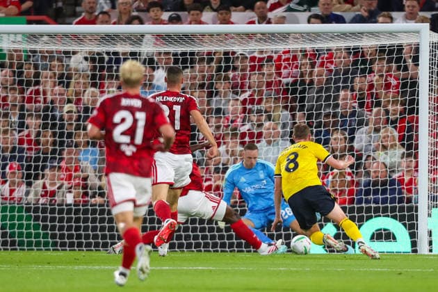 Nottingham Forest v Leeds United, Carabao Cup Sean Longstaff Of Leeds United sees his effort on goal saved during the Nottingham Forest v Leeds United Carabao Cup 2nd round match at the City Ground, West Bridgford, England on 25 August 2026 Credit: Lee Keuneke Every Second Media Editorial use only. All images are copyright Every Second Media Limited. No images may be reproduced without prior permission. All rights reserved. Premier League and Football League images are subject to licensing agreements with Football DataCo Limited. see https: www.football-dataco.com Copyright: xIMAGO EveryxSecondxMediax ESM-2113-0069 LeexKeunekex xEveryxSecondxMediax