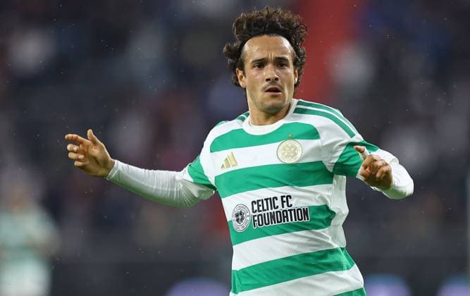 Mika Baur of Celtic LASK v Celtic, UEFA Champions League, Play Off Round, Second Leg, Football, Raiffeisen Arena, Linz, Austria - 25 Aug 2026Linz Raiffeisen Arena United Kingdom  Copyright: xMichaelxZemanek Shutterstockx 17115035aj