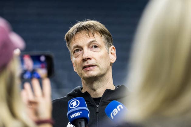 COLOGNE, GERMANY - AUGUST 25: Olaf Lange (Head Coach Germany) during media training of DBB Germany women at Lanxess Arena on August 25, 2026 in Cologne, Germany. North Rhine Westphalia Germany Copyright: xSteffiexWunderlx