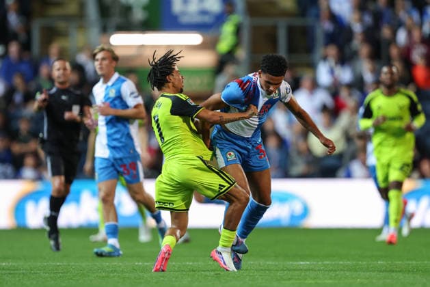 25th August 2026; Ewood Park, Blackburn, England; Carabao Cup Football, Blackburn Rovers versus Sheffield United; Romelle Donovan of Sheffield United and Kristi Montgomery of Blackburn Rovers clash off the ball AidanxHunter